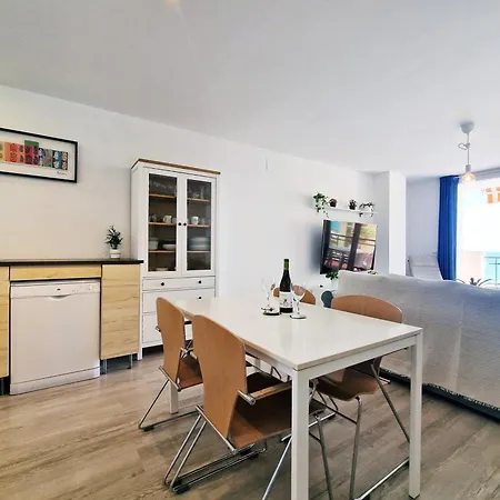 Aa Guest - Sunshine Front Sea Views Eco Apartment *
